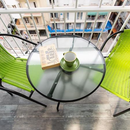 Downtown Luxury Boutique Suites : The Yellow Suite Tessalónica Exterior foto