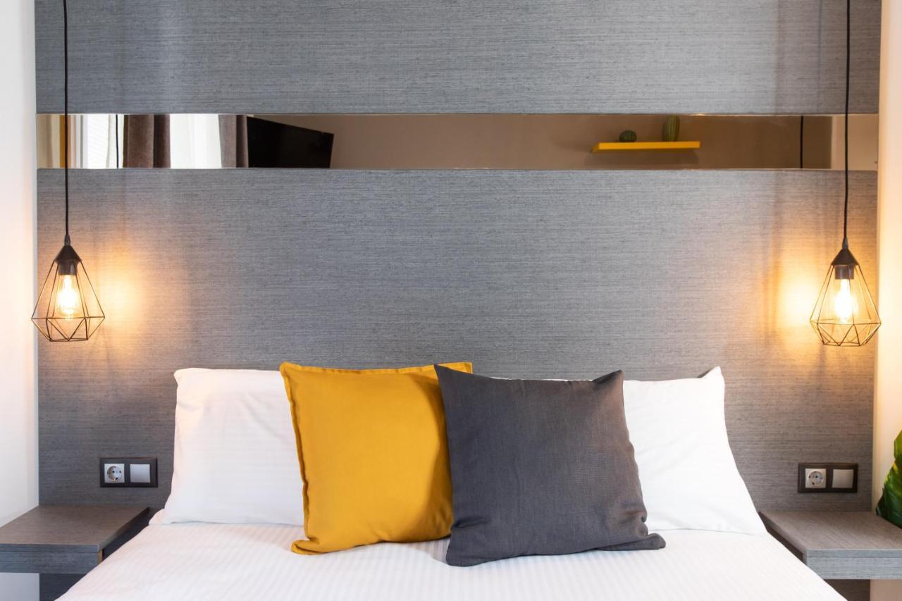 Downtown Luxury Boutique Suites : The Yellow Suite Tessalónica Exterior foto